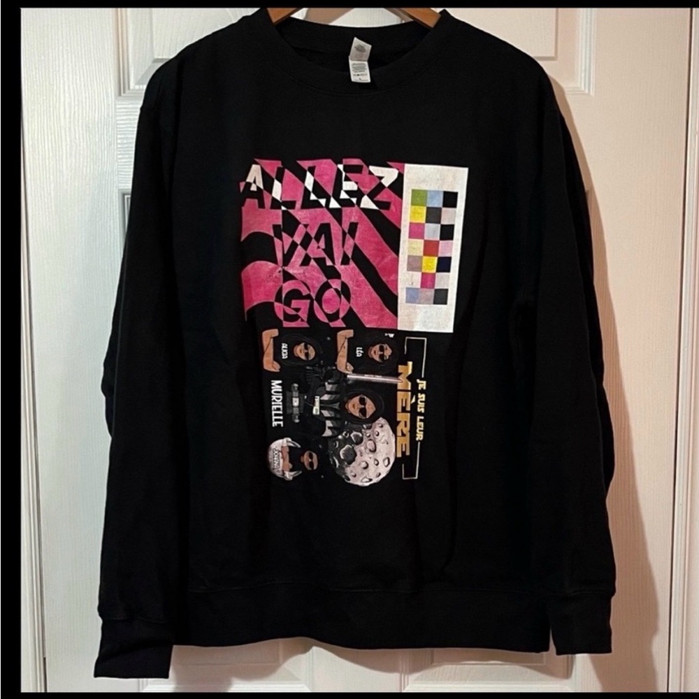 Black Graphic Crewneck Sweatshirt with Pink Accents